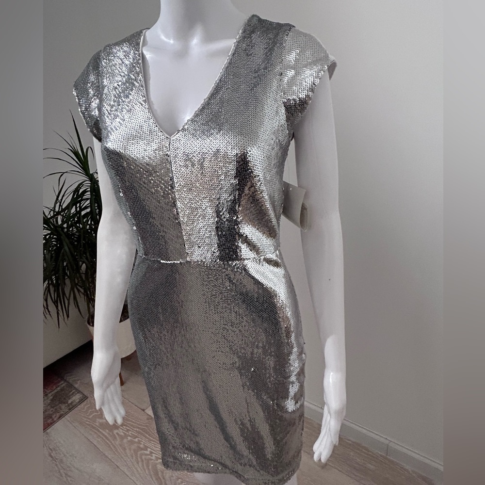 Sexy silver Metallic sequin holiday party mini dress ,  New with tags
